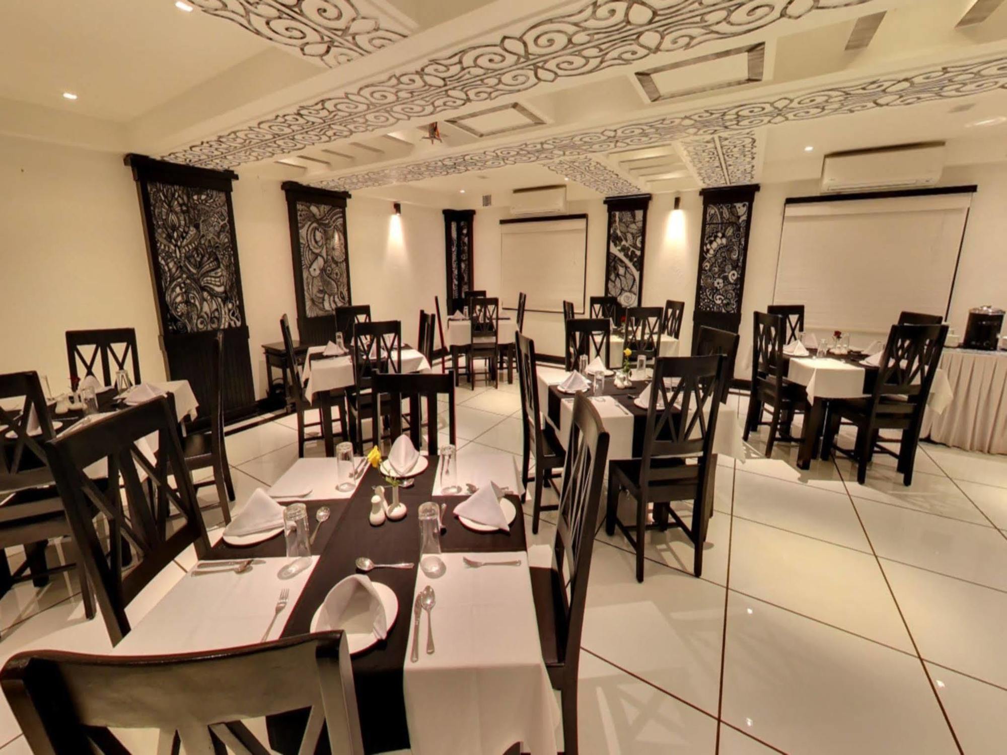Liwa - The Transit Hotel, Bengaluru Exterior photo